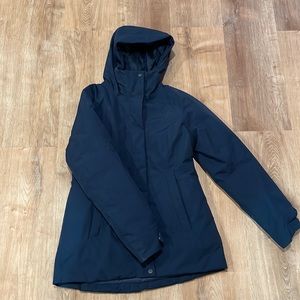 Womens navy, size medium north face winter jacket.